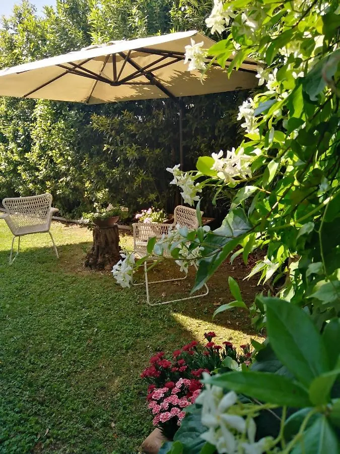 Bio B&B Vivere La Vita Polpenazze del Garda 0*,