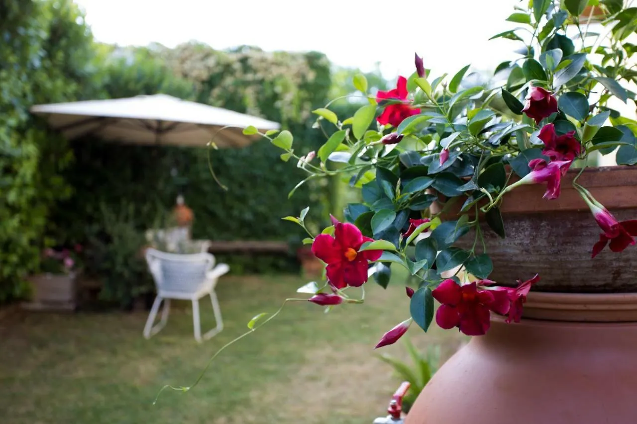 Bio B&B Vivere La Vita Polpenazze del Garda Bed & Breakfast